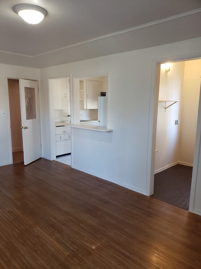 Kitchen, bonus, bath from main living area - 3312 2nd Ave S