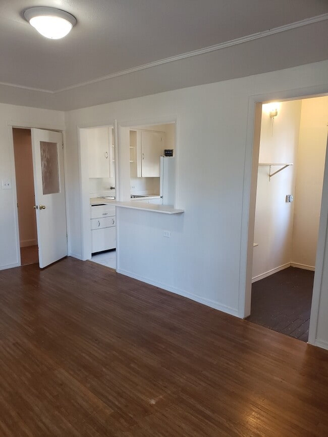 Kitchen, bonus, bath from main living area - 3312 2nd Ave S