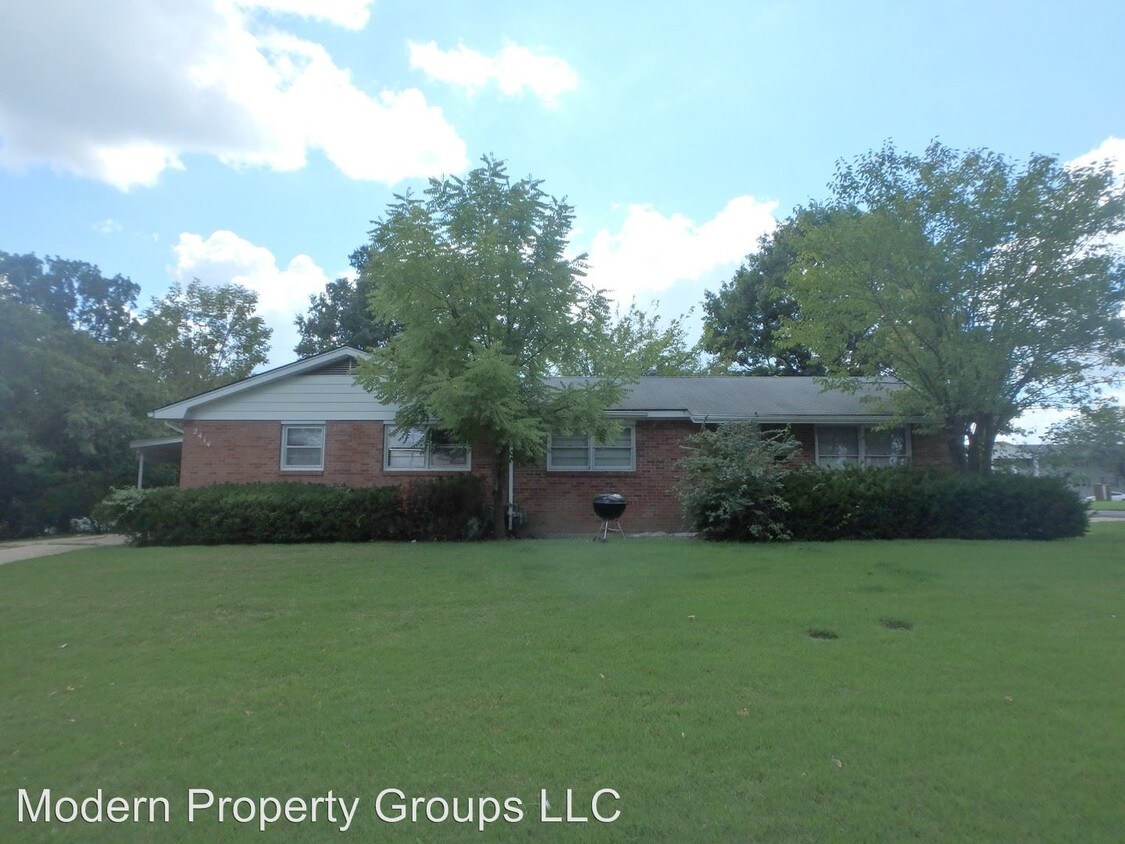 Foto principal - 2414 Quail Dr
