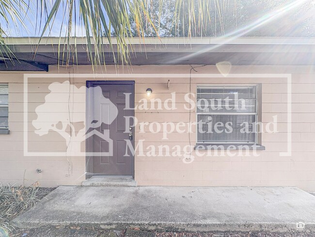 Foto del edificio - 518 W Belmar St