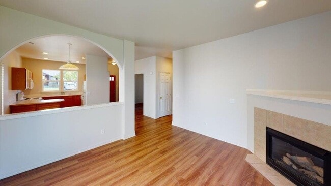 Foto del edificio - 1372 SE Newgate Dr