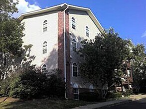 Building Photo - 1081 S Broadway