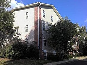 Building Photo - 1081 S Broadway