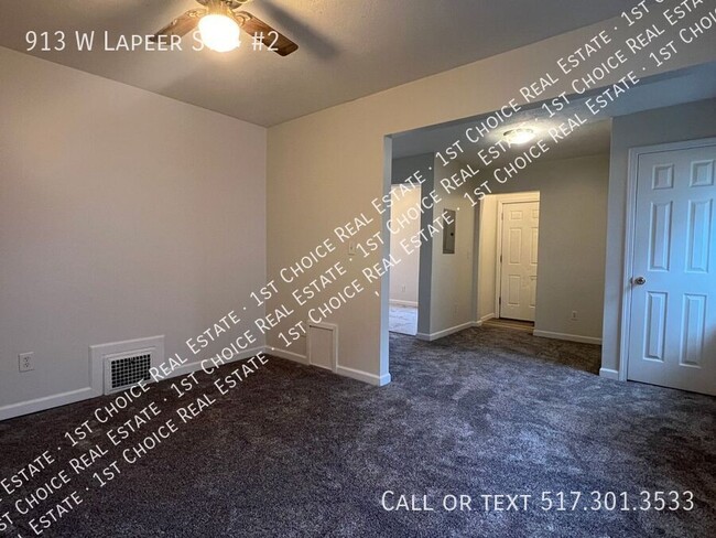 Foto del edificio - 2-BDR 1-BTH Duplex in Downtown Lansing - N...