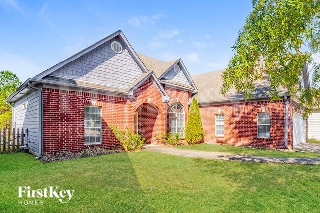 Foto del edificio - 417 Waterford Dr