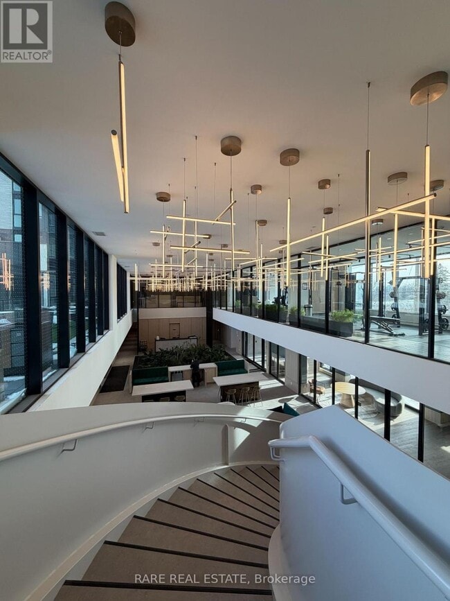 Building Photo - 3071 Trafalgar Rd