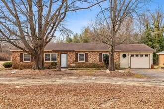 Building Photo - 4652 S Holden Rd