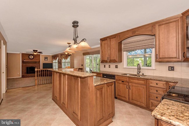 Foto del edificio - 310 Cone Branch Dr