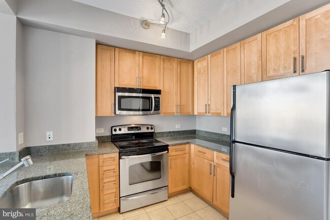 Building Photo - 437 New York Ave NW