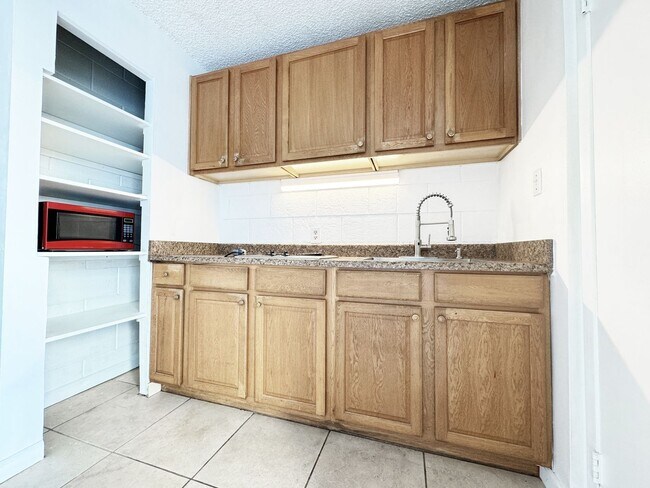 Foto del edificio - 2064-ST