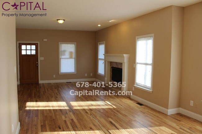 Building Photo - 1852 Dunlap Ave