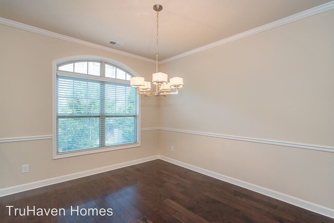 Building Photo - 2 br, 3.5 bath House - 2260 Lavista Court