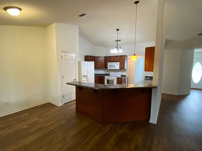 Building Photo - 11892 Yellowhammer Ct