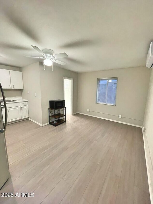 Foto del edificio - 927 S 35th Ave
