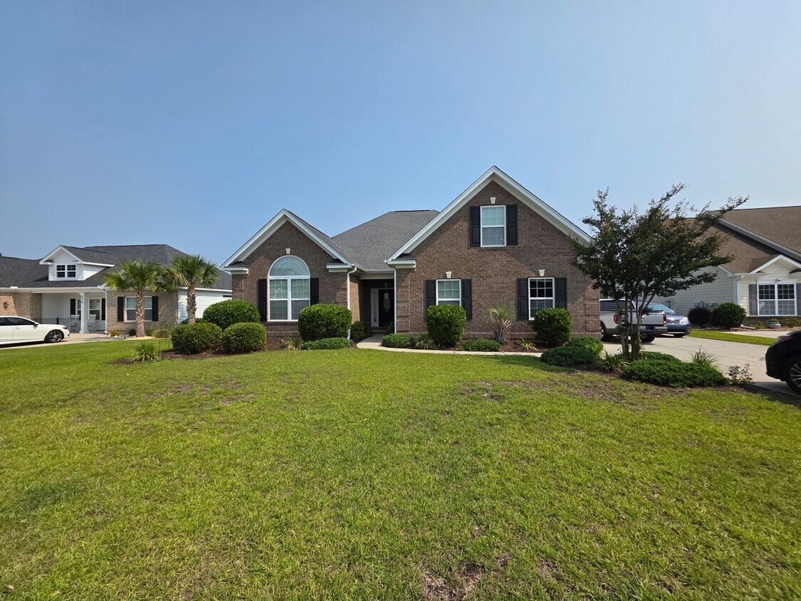 Foto principal - 670 Uniola Dr