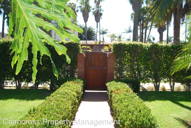 Building Photo - 850 Pacific Beach Dr