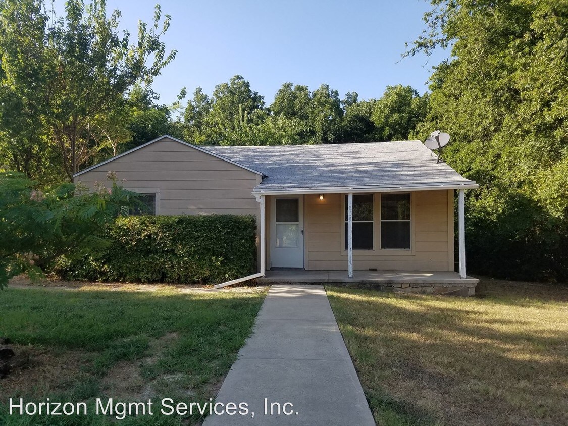 Primary Photo - 202 Wiggs Ln