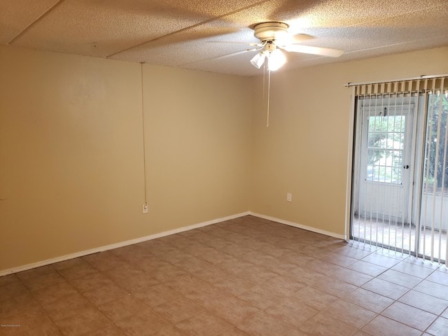 Building Photo - 3135 Shady Dell Ln