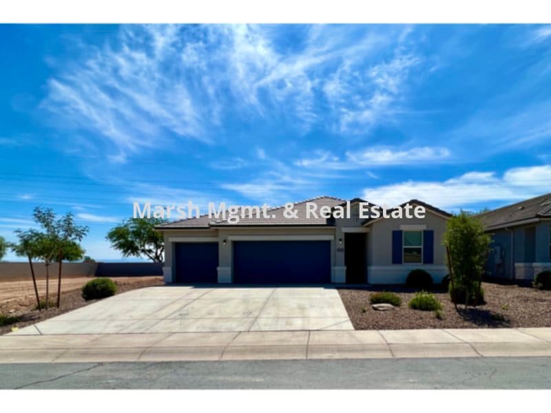 Primary Photo - Beautiful formal model home with 4 bedroom...