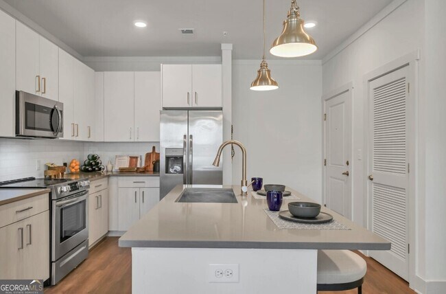 Foto del edificio - 300 Prominence Point Pkwy