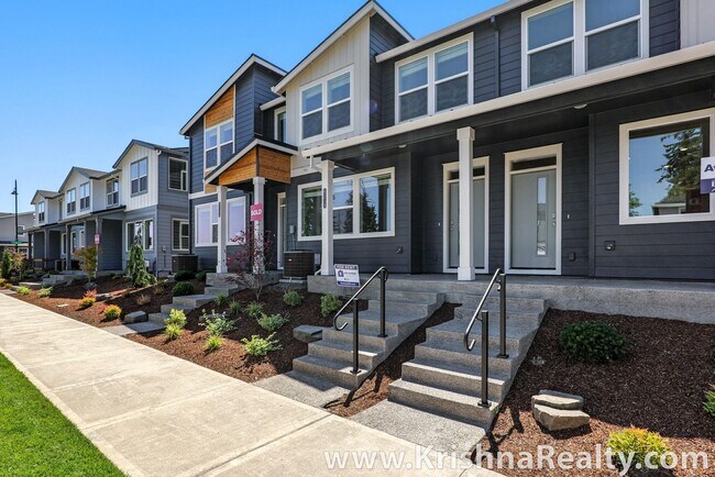 Foto del edificio - Modern *NEW CONSTRUCTION* 3 BD* 2.5 BA Tow...