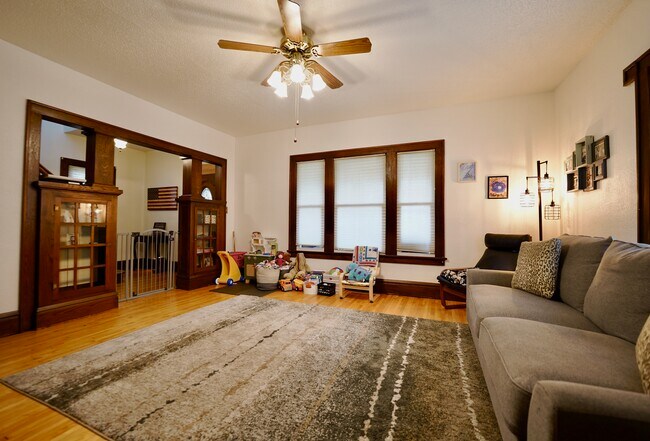 Foto del edificio - 501 2nd Ave NW