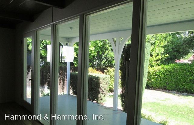 Foto del edificio - 3 br, 2 bath House - 4718 Burnet Ave.