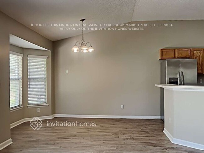 Building Photo - 8627 Stanmoor Ct