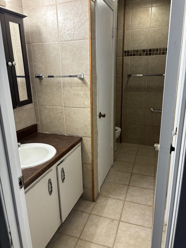 Foto del edificio - 2140 Edgewood Rd NW