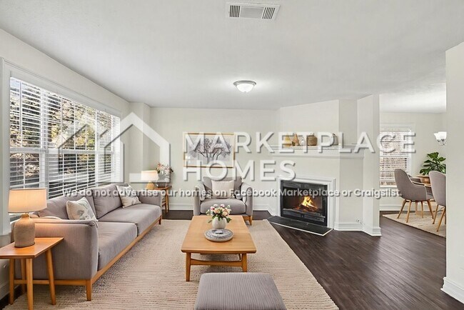 Foto del edificio - 205 Hunting Ct