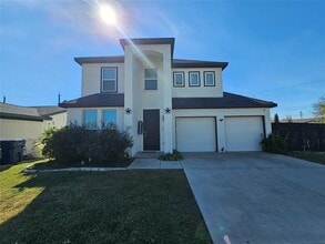 Building Photo - 610 Parker Cir