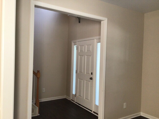 Building Photo - 5711 Falkirk Lane