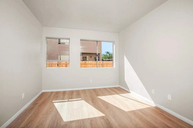Building Photo - 4120 Third Ave