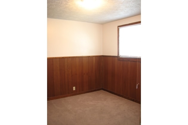 Building Photo - The Riley