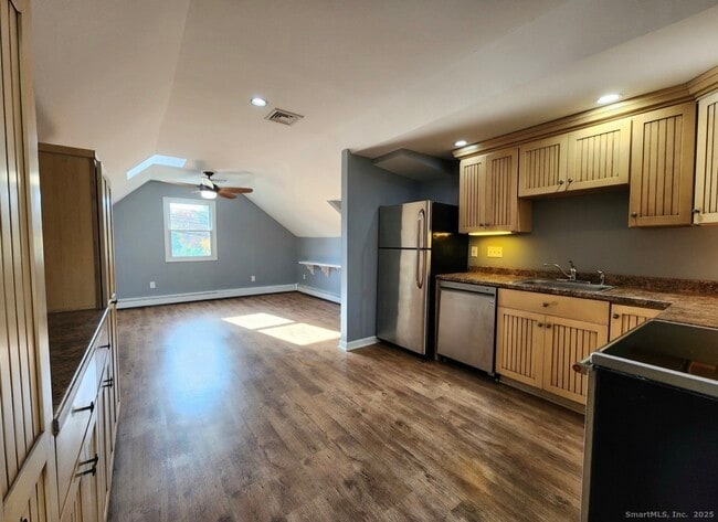 Foto del edificio - 4994 Madison Ave