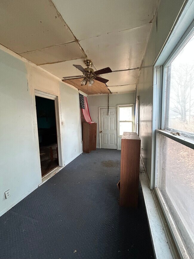 Foto del edificio - 112 W Winans St