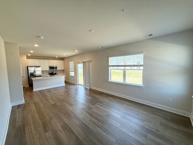 Foto del edificio - 1670 Lake Placid Dr