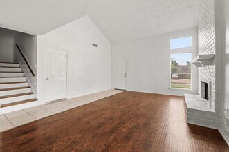 Building Photo - 7018 Stoney River Dr