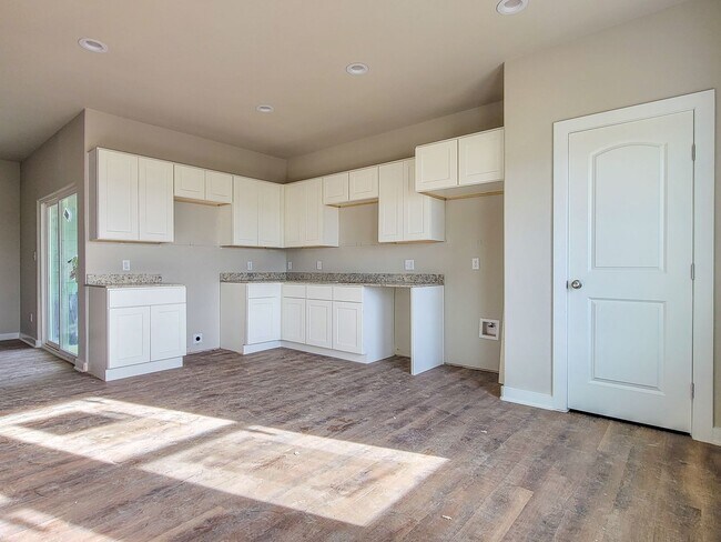 Foto del edificio - 3 BR/2 BA Corsicana Home