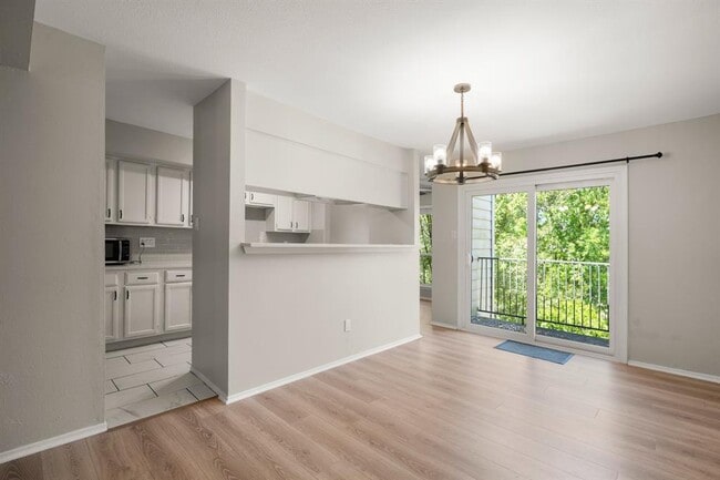 Building Photo - 4159 Steck Ave