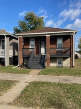 Building Photo - 3843 Carey St