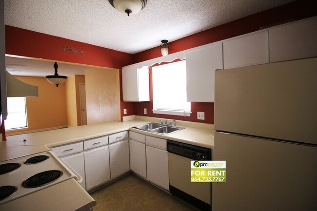 Building Photo - 3 Pointer Ln