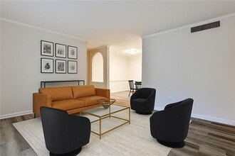 Building Photo - 111 Maison Pl NW