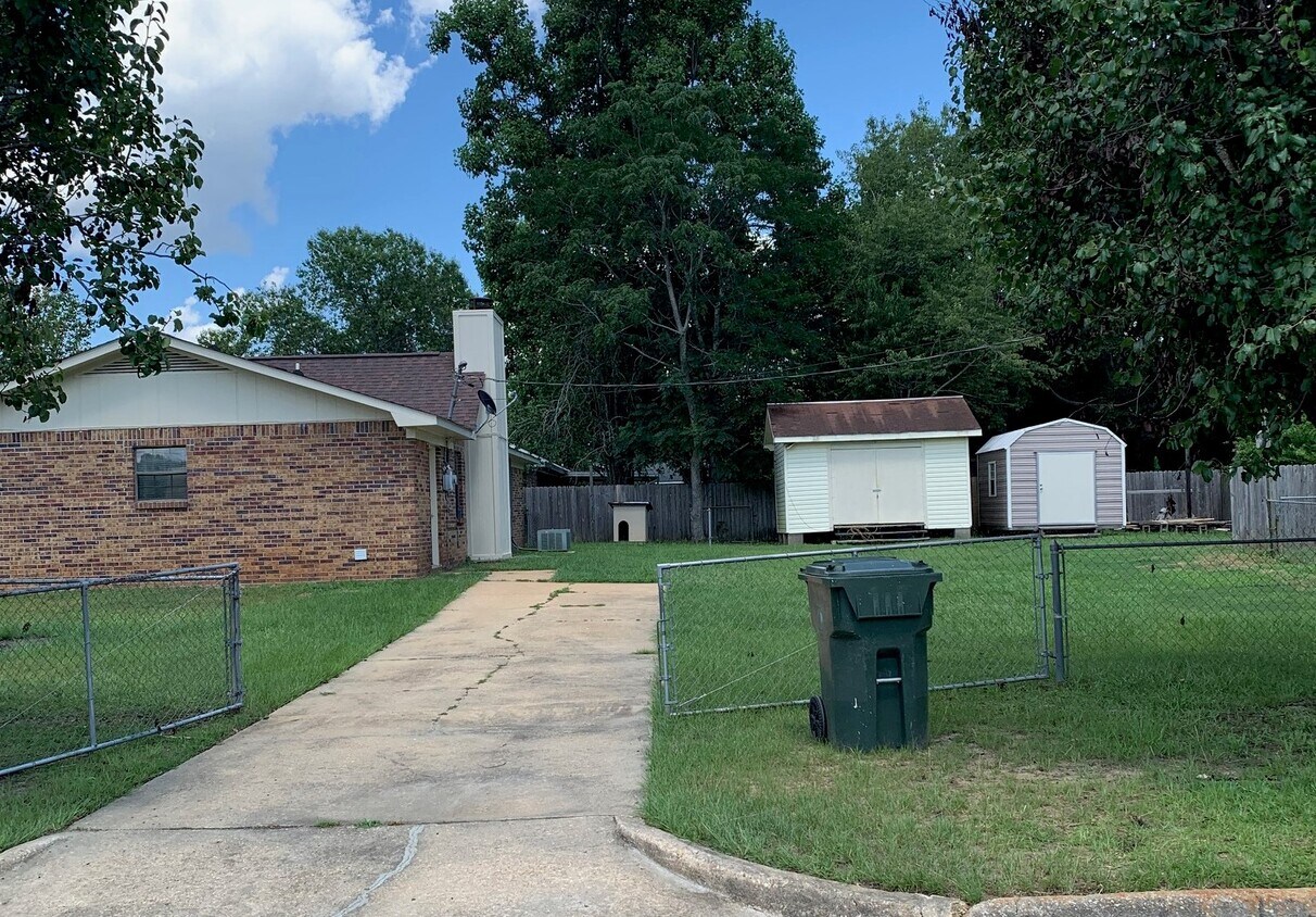 Foto del edificio - 2800 Nottingham Way