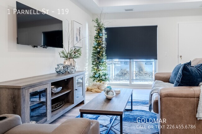 Photo du bâtiment - Stunning, Accessible, One Bedroom unit with all the amenities you could ask for!