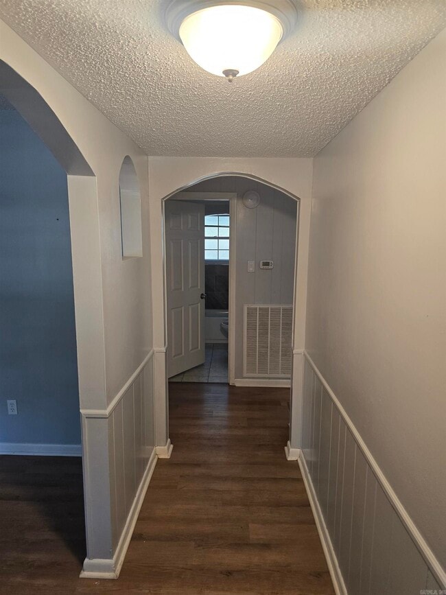 Foto del edificio - 10318 Independence Ln