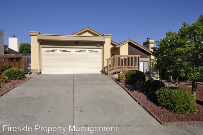Building Photo - 4 br, 2 bath House - 4826 Yamato Dr