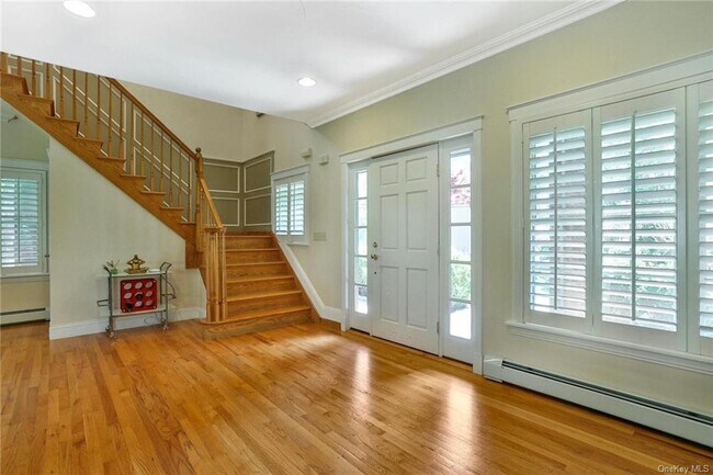 Building Photo - 25 Eiler Ln