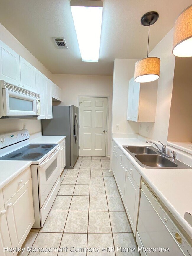 Foto del edificio - 2 br, 2 bath House - 3297 S College St F 103