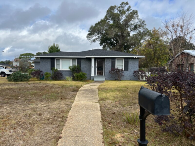 I900 E Hatton St, Pensacola, FL 32503 House Rental in Pensacola, FL